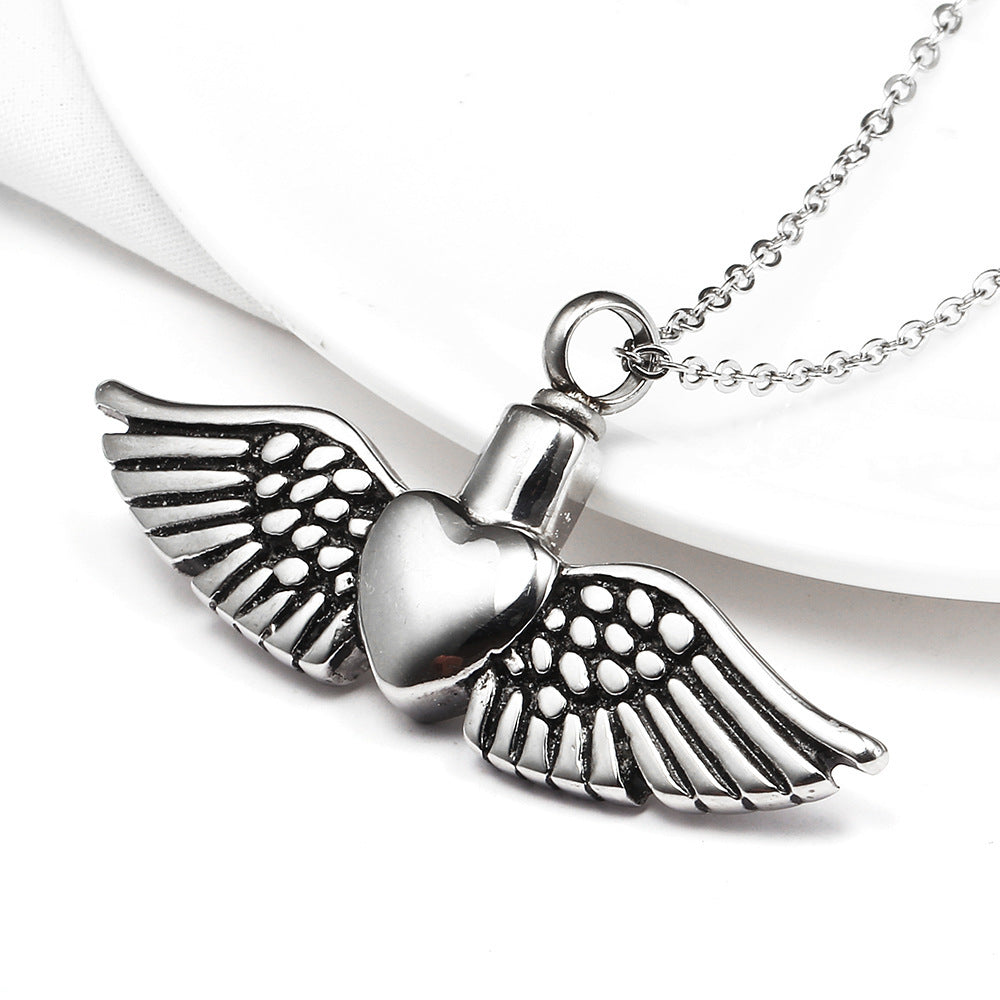 Essalune Aromatherapy Necklace — "Angel Wing"